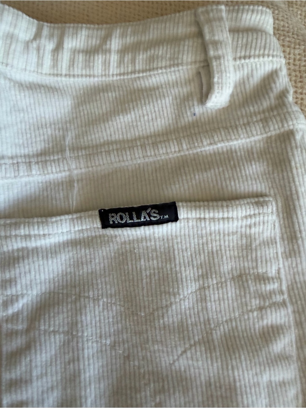 Rolla’s Womans White Rolled-Hem Corduroy Denim Shorts - Picture 4 of 6
